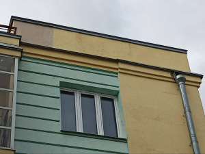 Произвели локальный ремонт фасада дома 5 по ул. Березняковая